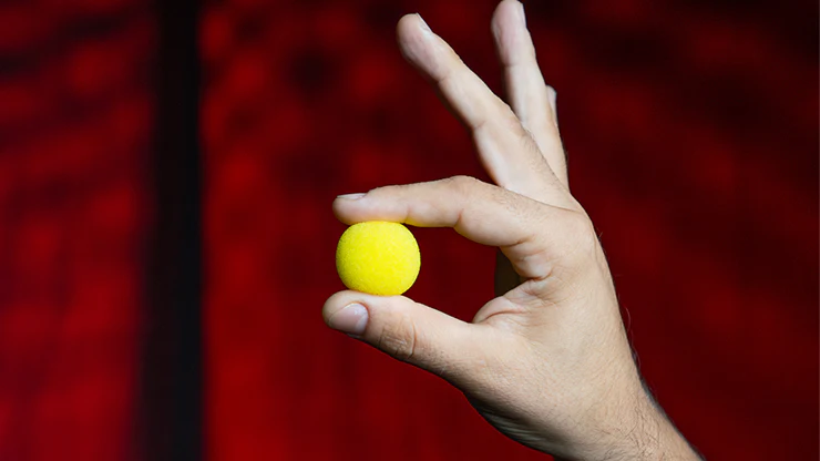 Balles Mousse JAUNE - Pack de 4 (Magic Sponge Balls) - Image 3