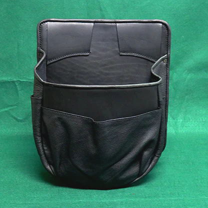 Parlor Plus Pouch - Servante